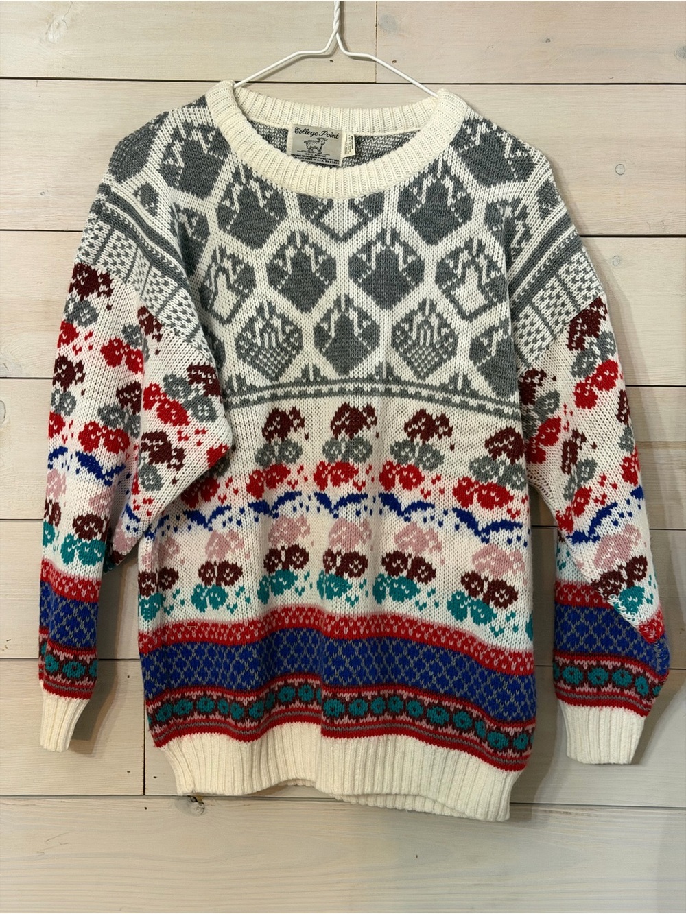 Vintage College Point Sweater Womens Medium M Multi Color Long Sleeve Pullover